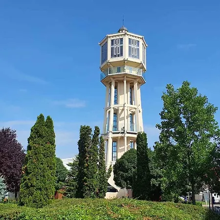 In - Balaton 43121 Apartman *